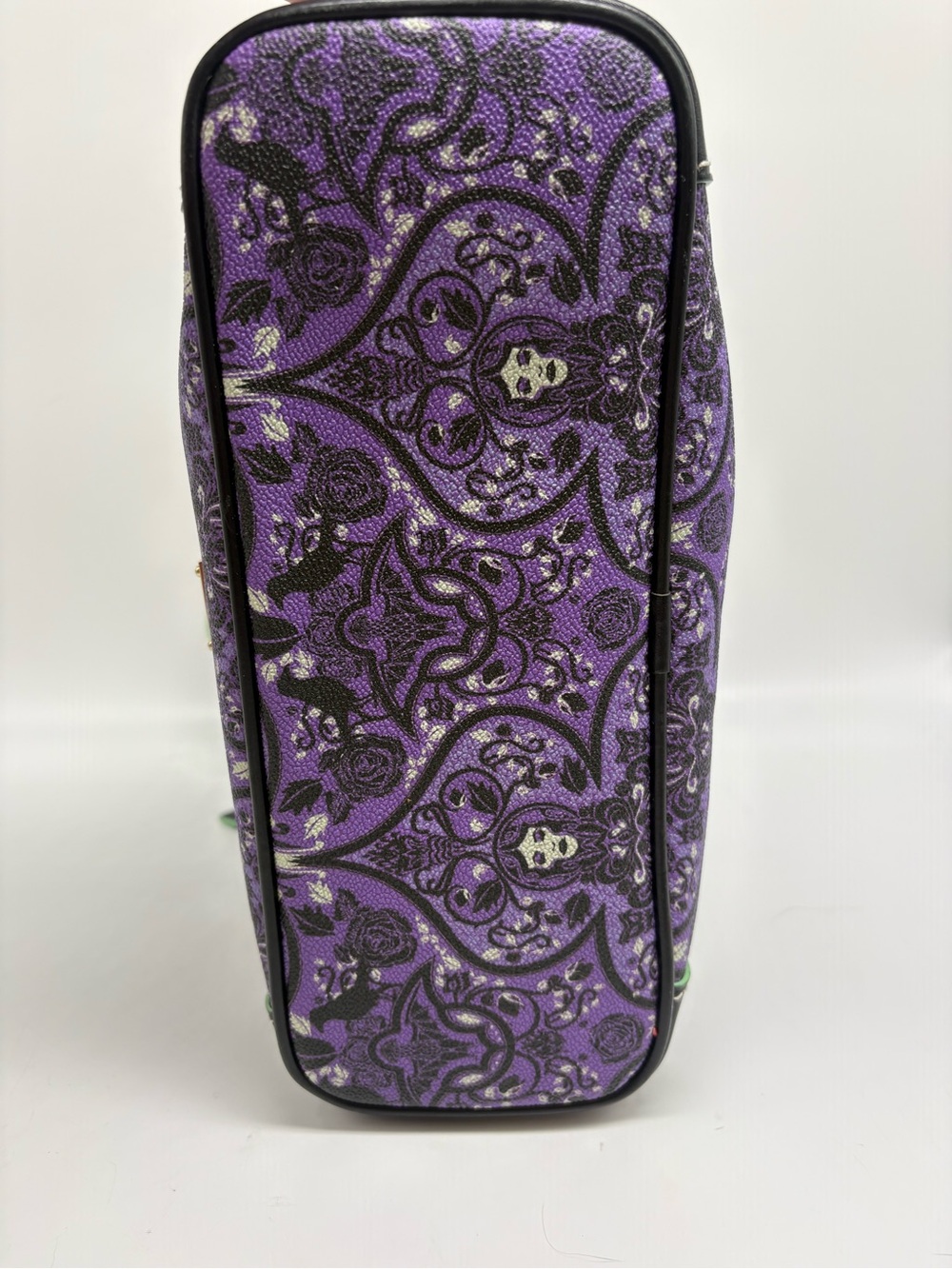 Dooney & Bourke Haunted Mansion Madame Leota Crossbody Bag 2017 Disney Parks - Picture 4 of 5